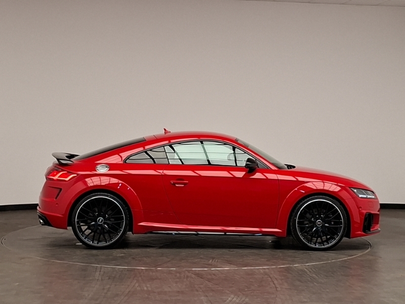 Audi TTS 50 Tfsi 320 Quattro Tts Black Ed S Tronic Red #3