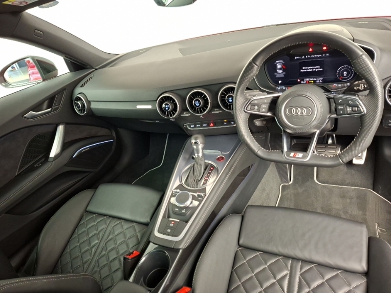 Audi TTS 50 Tfsi 320 Quattro Tts Black Ed S Tronic Red #4