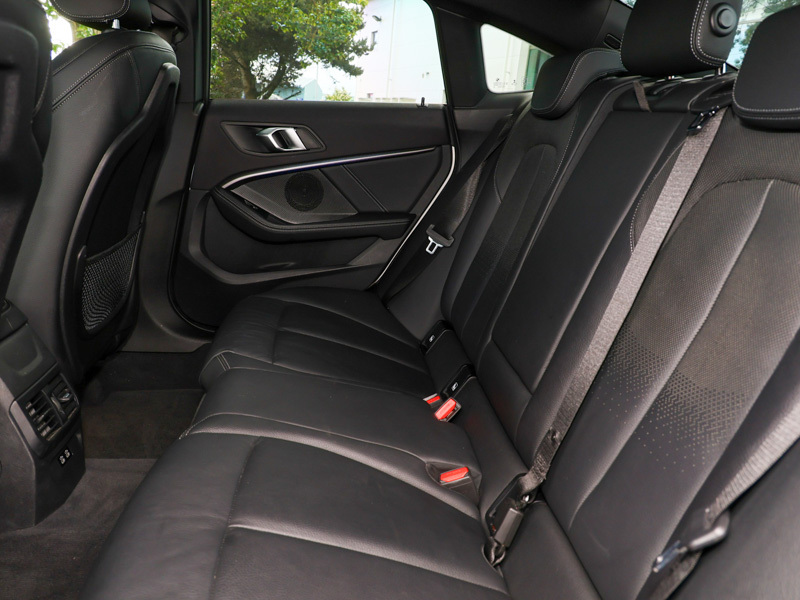 BMW 2 Series M Sport Black #12