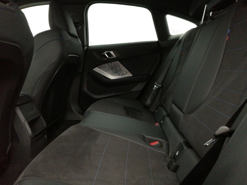 BMW 2 Series 220 M Sport Step Black #6