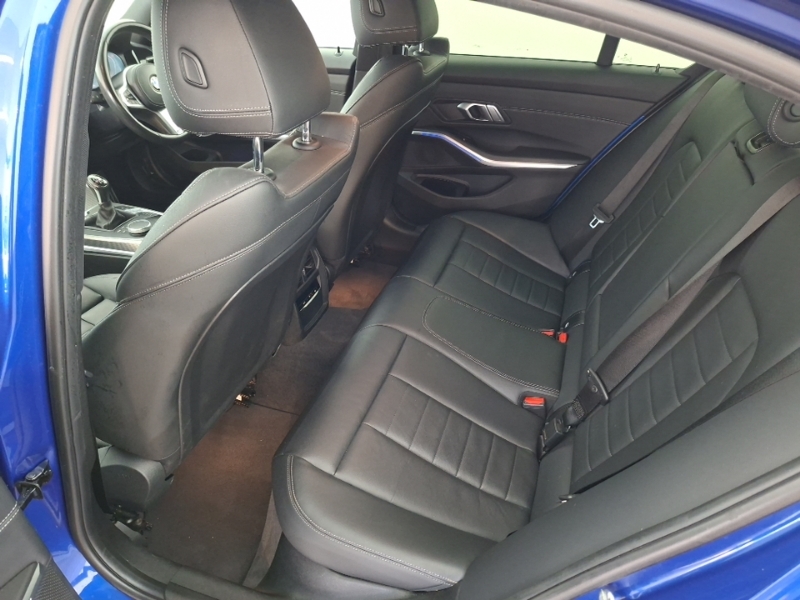 BMW 3 Series 318D M Sport YH20FVL Blue #6
