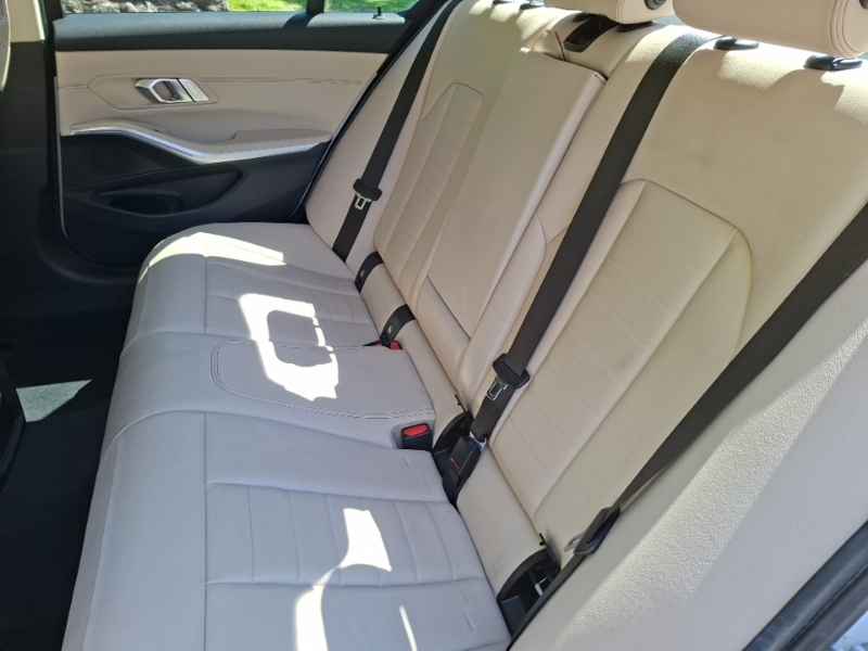 BMW 3 Series 320I Sport Step White #6