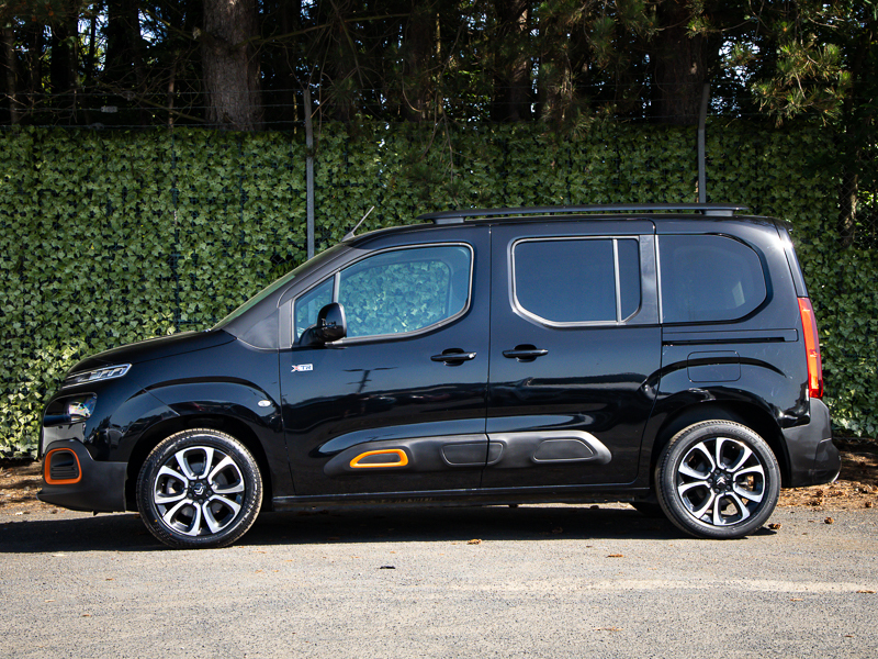 Citroen e-Berlingo 100Kw Flair Xtr M 50Kwh Black #4