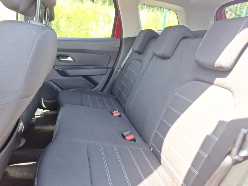 Dacia Duster 1.3 Tce 130 Prestige Red #6