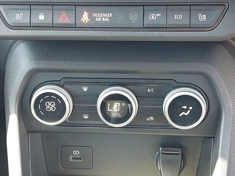 Dacia Sandero Stepway Dacia Sandero Stepway 1.0 Tce Bi-fuel Expression 5 Blue #16