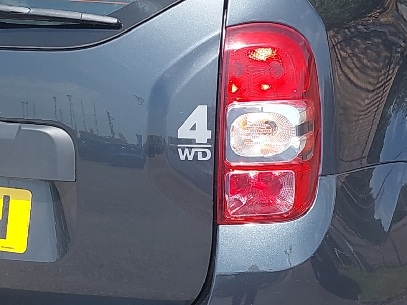 Dacia Duster 1.5 Dci Laureate 4Wd Euro 6 Ss  #17
