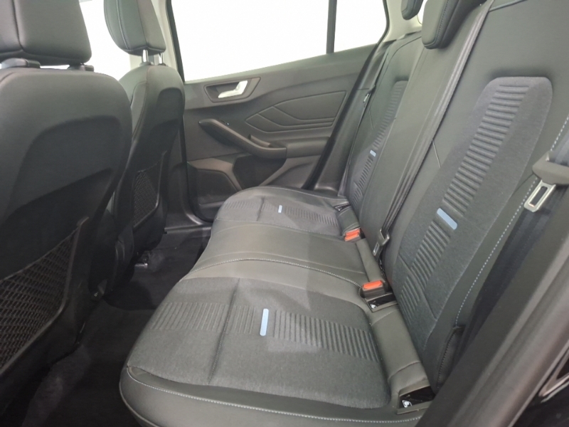 Ford Focus 1.5 Ecoblue 120 Active X Edition Black #6