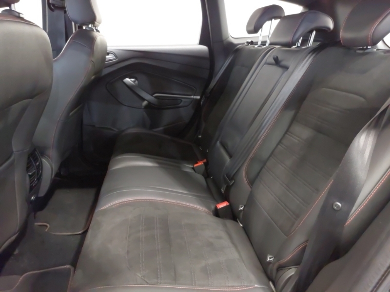 Ford Kuga 1.5 Tdci St-line 2Wd Black #6