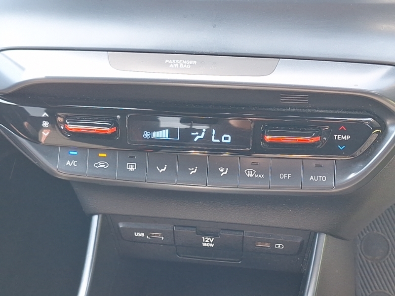 Hyundai I20 1L Premium Green #14