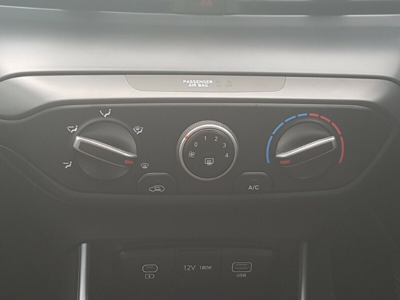Hyundai I20 1.0T Tech Line Dct2025 Red #13