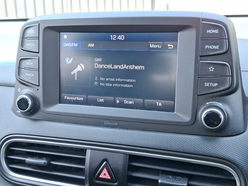 Hyundai Kona Premium Se Red #11
