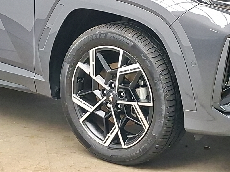 Hyundai Tucson Advance Silver #20