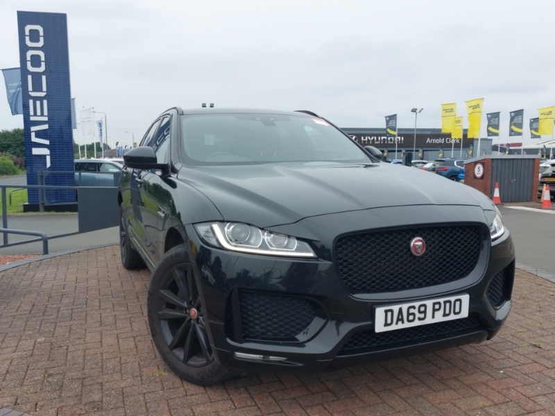 Jaguar F-Pace 2.0D 180 Chequered Flag Awd Black
