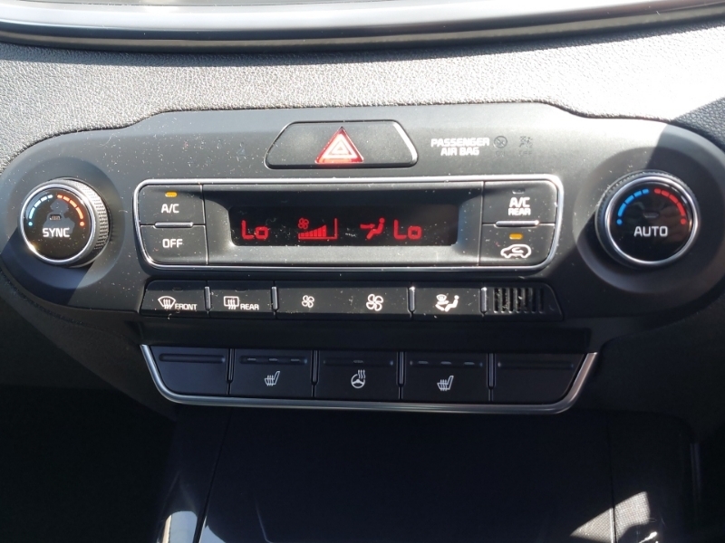 Kia Sorento 1.6 3 227 Bhp White #16