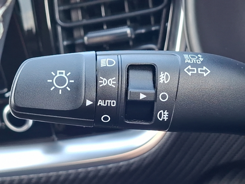 Kia Stonic 1.0T Gdi 99 2 Dct Black #17