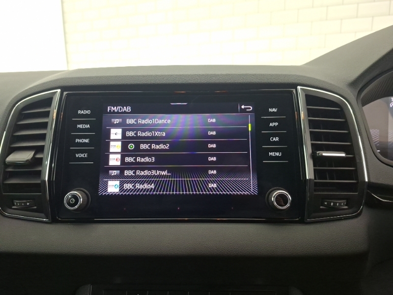 Skoda Karoq Se L Grey #11