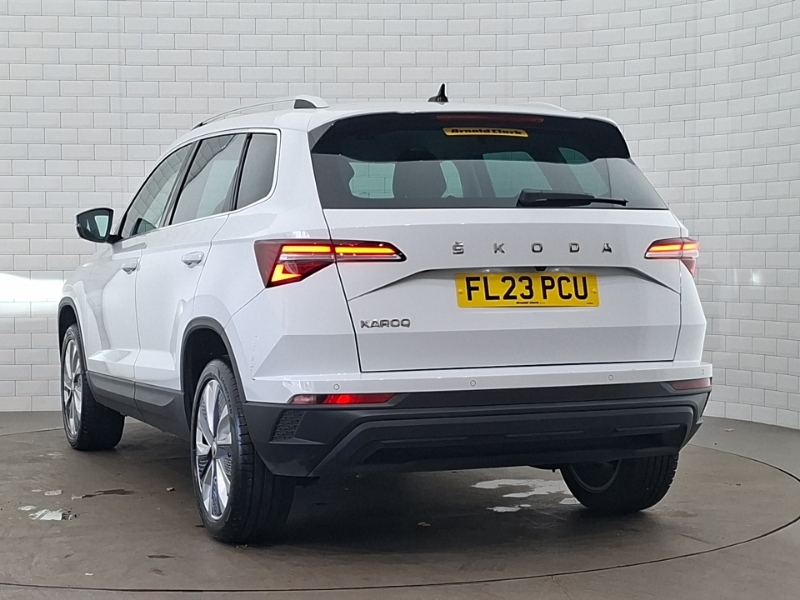 Skoda Karoq 1.5 Tsi Se L Dsg White #2
