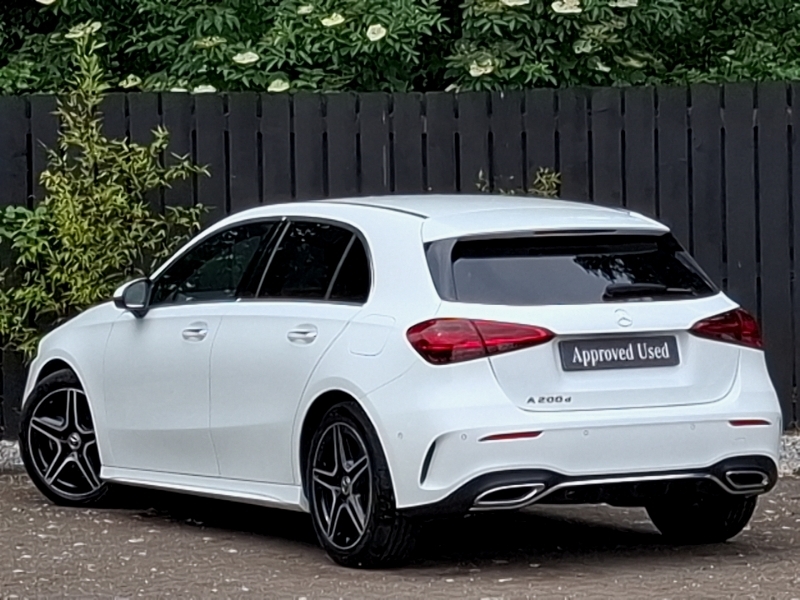Mercedes-Benz A Class A200d Amg Line Executive White #2
