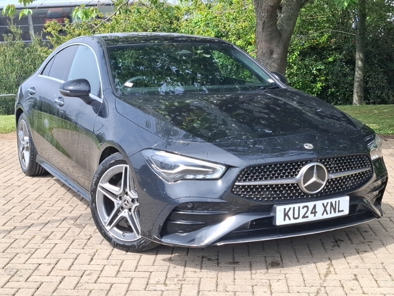Mercedes-Benz CLA Class Cla 200 Amg Line Executive Tip Black
