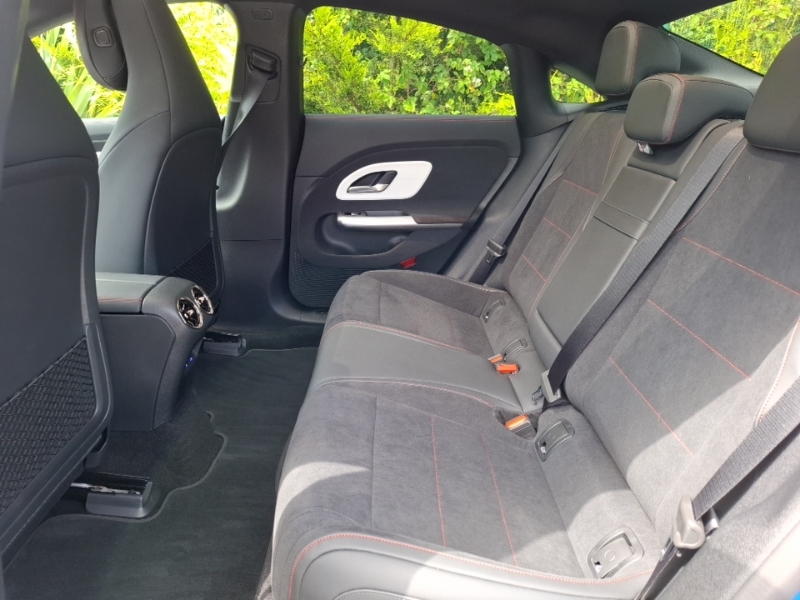 Mercedes-Benz CLA Class Cla 250 200Kw Eq Amg Line Prem Ed 85Kwh Blue #6