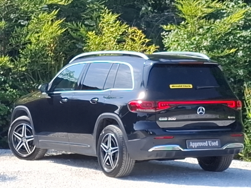 Mercedes-Benz EQB Eqb 300 4Matic 168Kw Amg Line 66.5Kwh Black #2