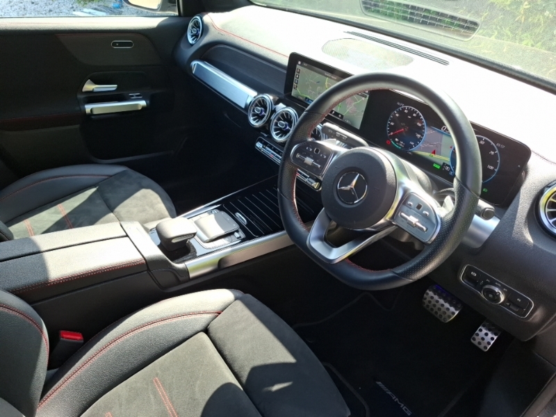 Mercedes-Benz EQB Amg Line Black #16