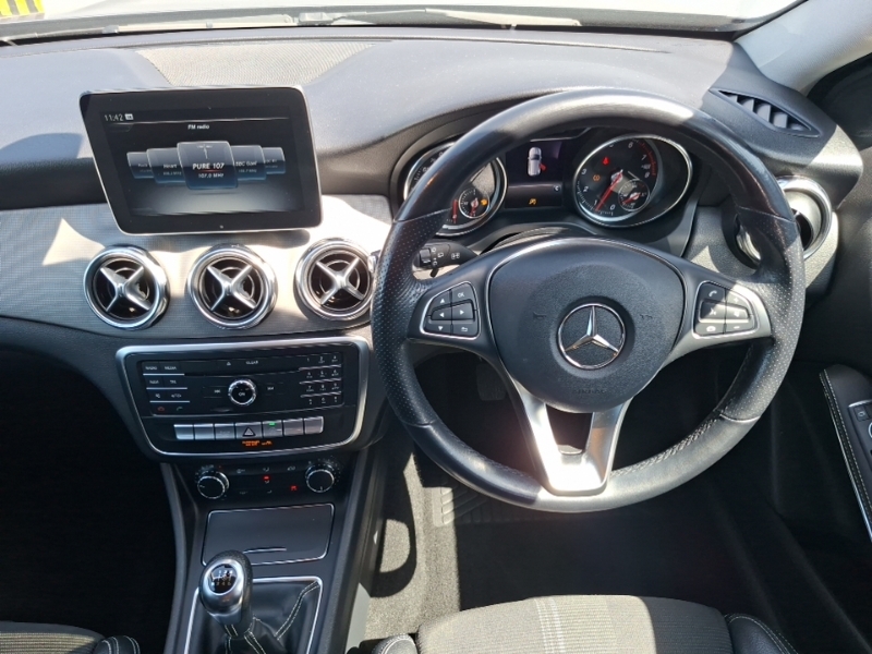 Mercedes-Benz GLA Class Amg Line Edition Grey #8