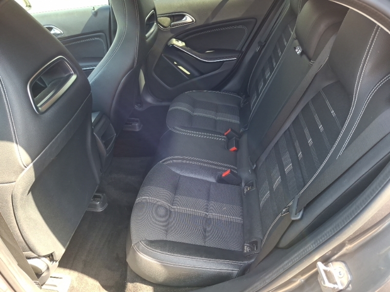 Mercedes-Benz GLA Class Gla 180 Urban Edition Grey #6