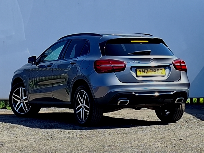 Mercedes-Benz GLA Class Gla 180 Urban Edition Grey #2