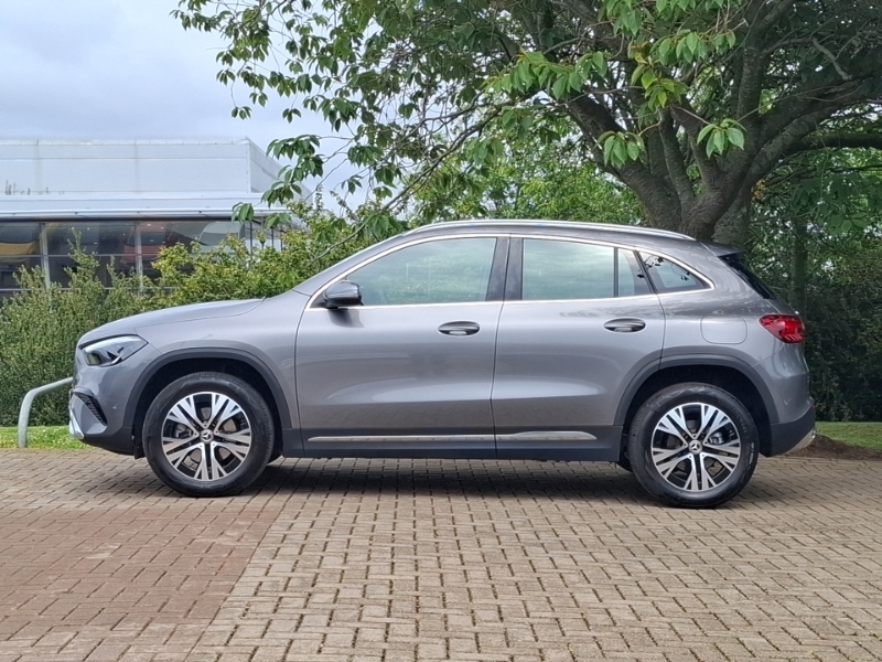Mercedes-Benz GLA Class Gla 200 Sport Executive Grey #4