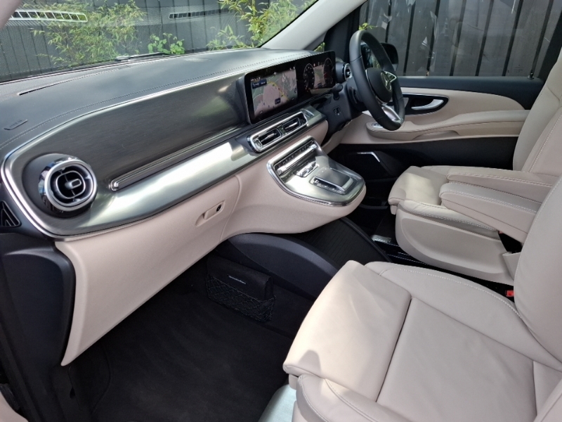 Mercedes-Benz V Class V300 D Exclusive 9G-tronic Extra Long7 St Black #5