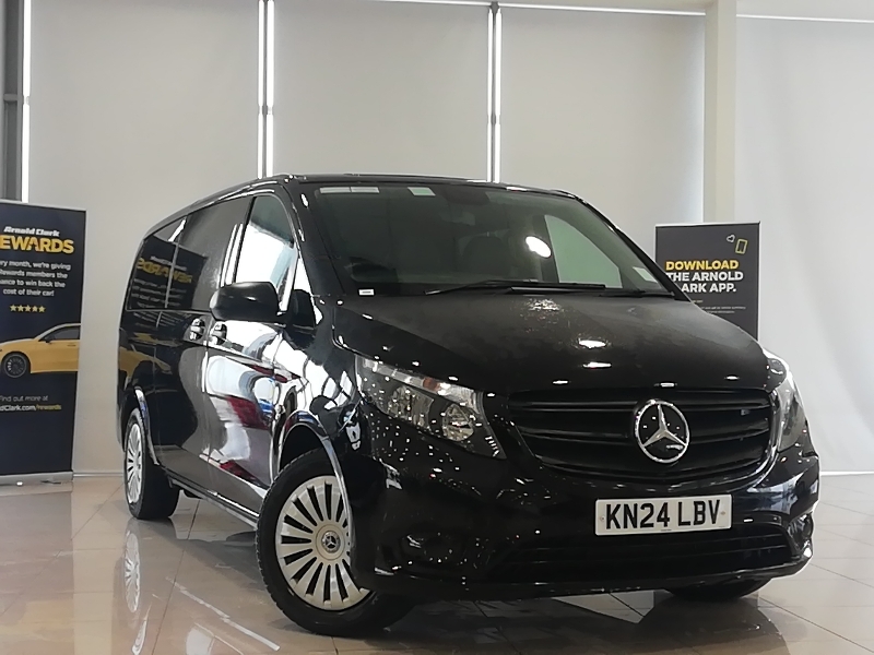 Mercedes-Benz Vito 114 Cdi Pro 9-Seater 9G-tronic Black