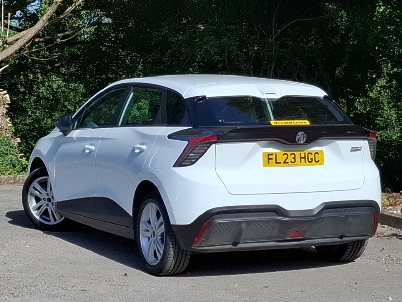 MG MG4 125Kw Se Ev 51Kwh White #2