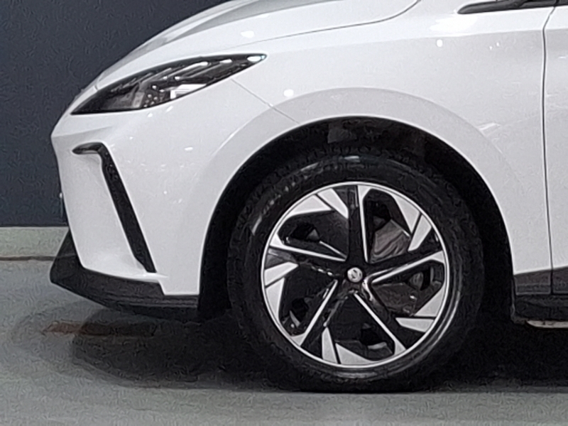 MG MG4 51Kwh Se Hatchback 170 Ps White #19