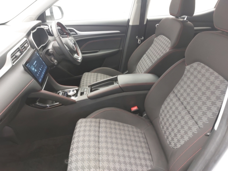MG ZS 130Kw Se Ev 51Kwh White #5
