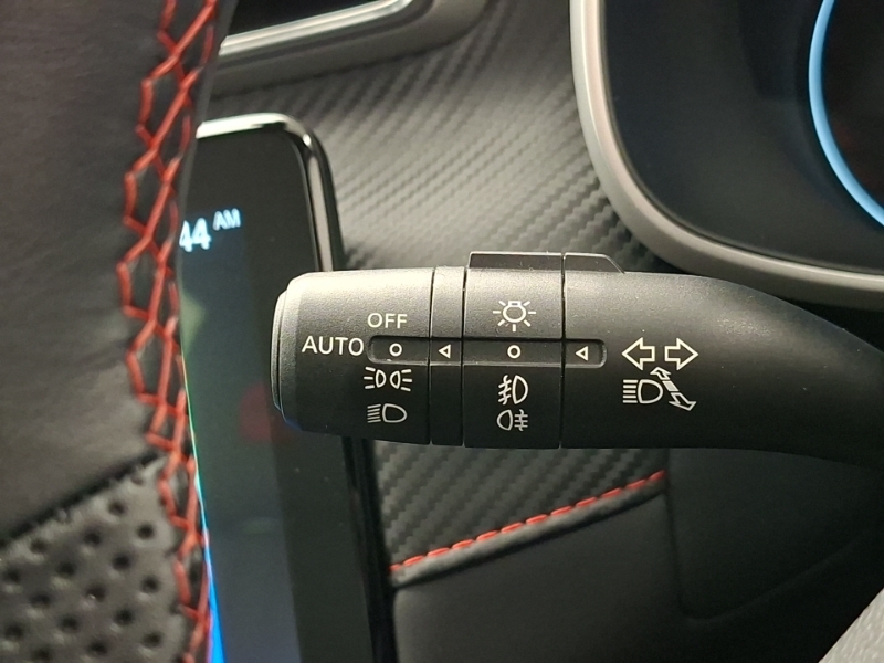 MG ZS 1.0T Gdi Exclusive Dct Black #17