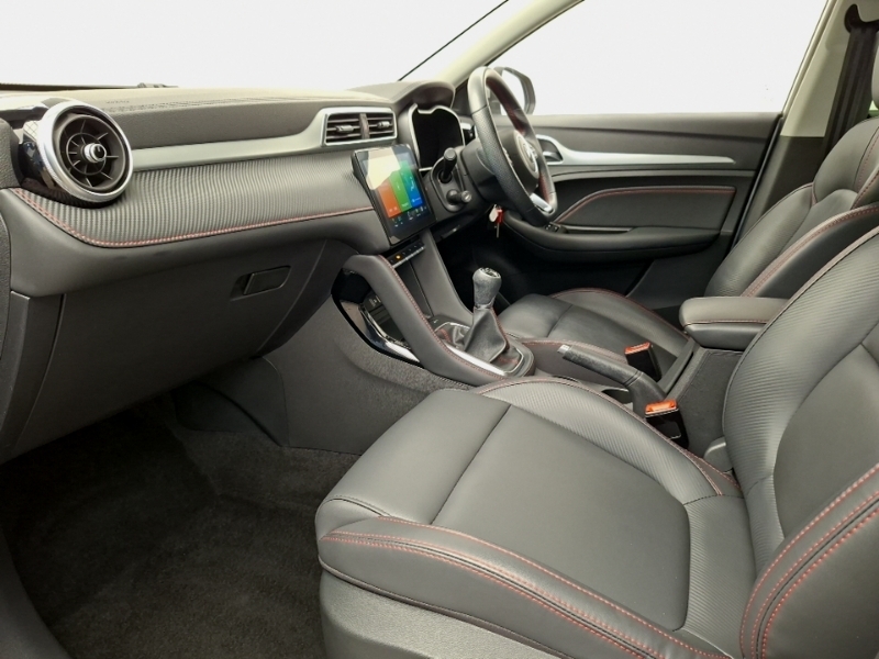 MG ZS 1.0T Gdi Exclusive Dct Black #5
