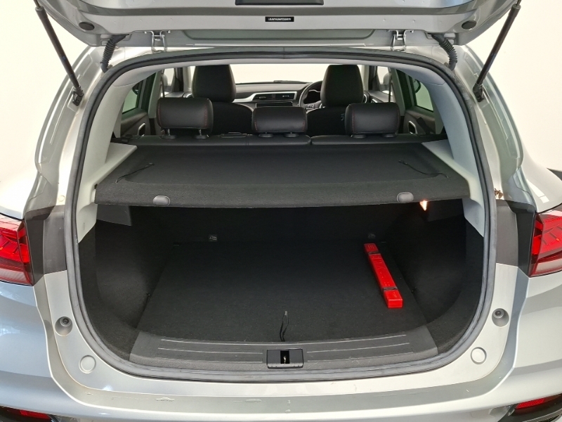 MG ZS 1.0T Gdi Exclusive Dct Black #18