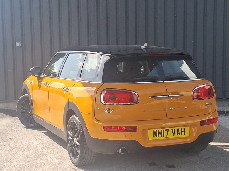 Mini Clubman 1.5 Cooper Black Pack 6Dr Orange #2