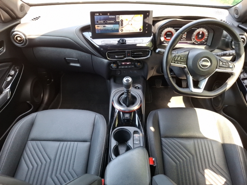 Nissan Juke 1.0 Dig-t Tekna SM25HGY Grey #3