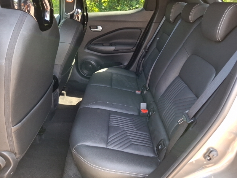 Nissan Juke 1.0 Dig-t Tekna SM25HGY Grey #6