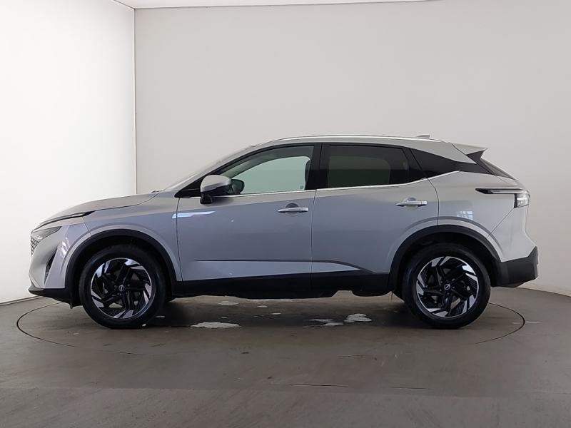Nissan Qashqai 1.3 Dig-t Mh N-connecta Glass Roof SM25XYL Silver #4
