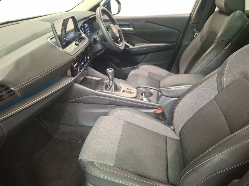 Nissan Qashqai 1.3 Dig-t Mh N-connecta Green #5