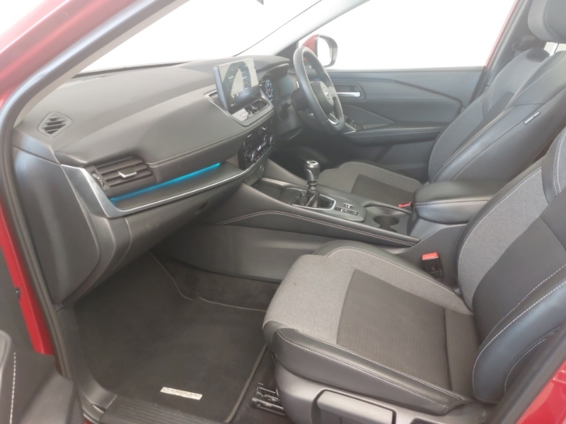 Nissan Qashqai 1.3 Dig-t Mh N-connecta Red #5