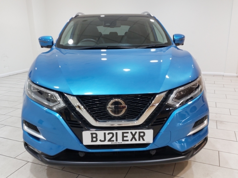 Nissan Qashqai Qashqai Red #14