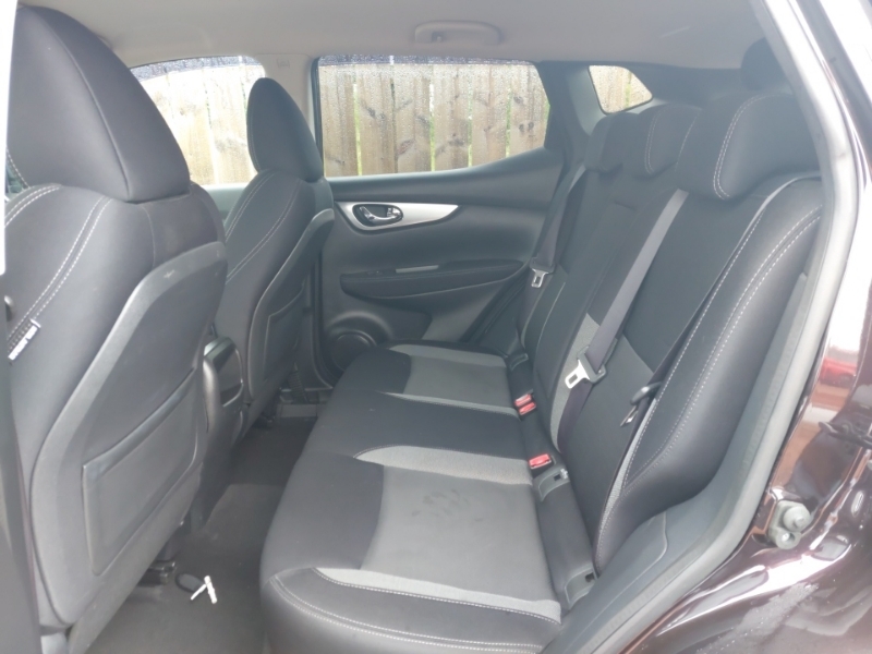 Nissan Qashqai 1.2Bm Ncon Silver #6