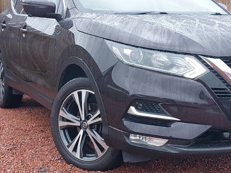 Nissan Qashqai 1.2Bm Ncon Silver #20