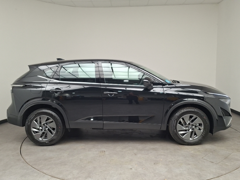Nissan Qashqai 1.3 Dig-t Mh 158 Acenta Premium Xtronic Black #4