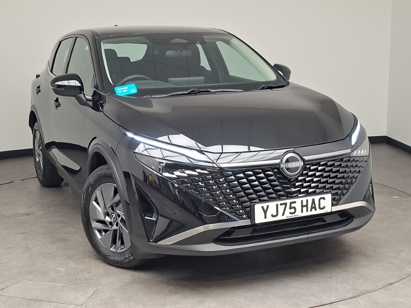 Nissan Qashqai 1.3 Dig-t Mh 158 Acenta Premium Xtronic Black