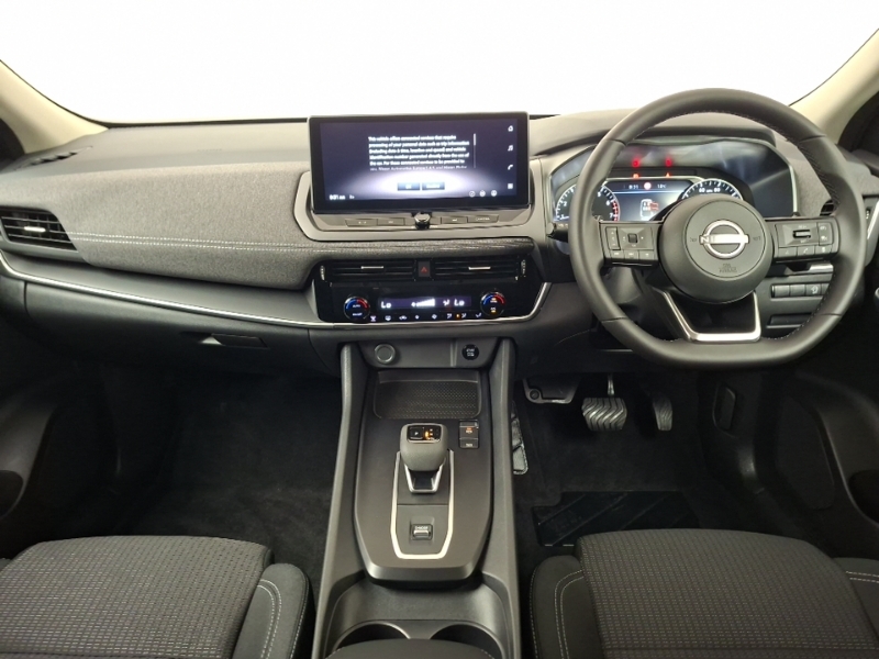 Nissan Qashqai 1.3 Dig-t Mh 158 Acenta Premium Xtronic Black #3